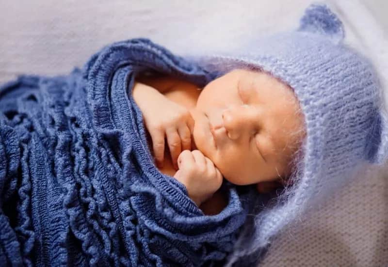 Kiedy do fizjoterapeuty z niemowlakiem? Kluczowe objawy i zalecenia