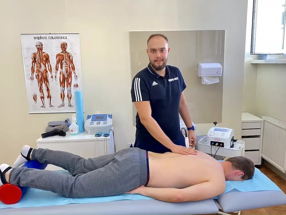 Czy fizjoterapeuta może wystawić receptę na leki czy tylko na sprzęt?
