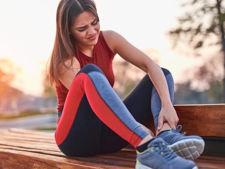 Jak skręcić kostkę i uniknąć poważnych konsekwencji zdrowotnych
