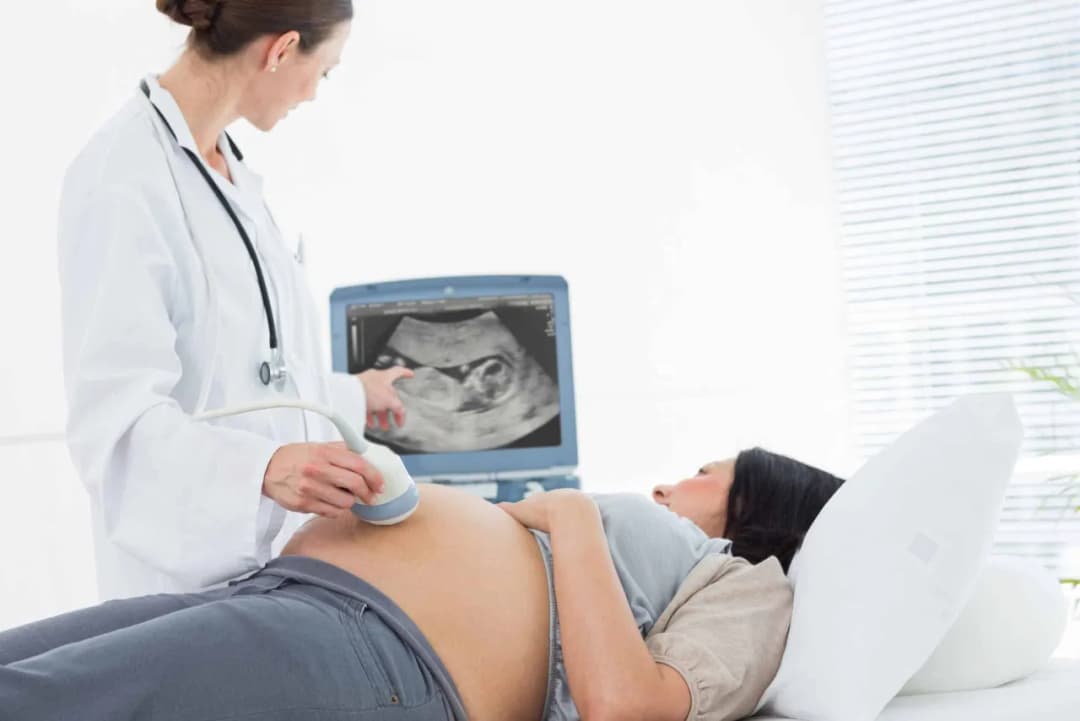 W którym tygodniu ciąży lekarz wystawia zaświadczenie i co warto wiedzieć?
